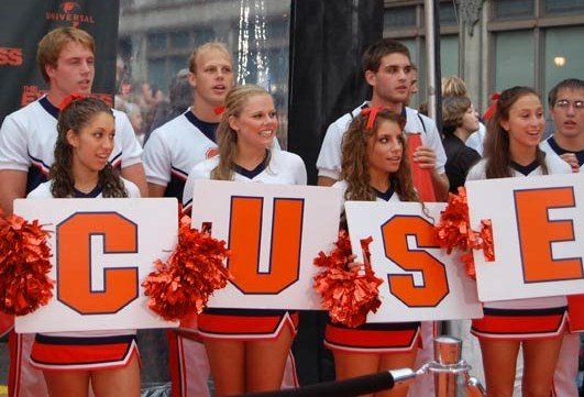 syracuse-cheerleaders.jpg