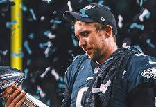 Nick Foles announces retirement from NFL after 11 seasons ...