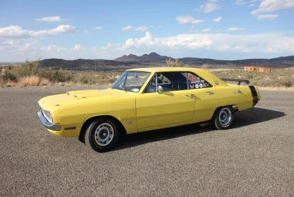 1969 yellow Dodge Dart.jpg