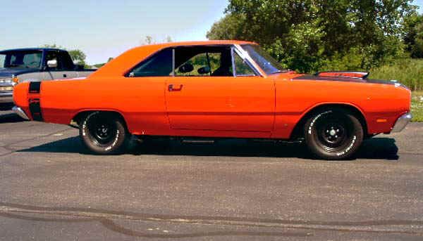 Orange Dodge Dart.jpg
