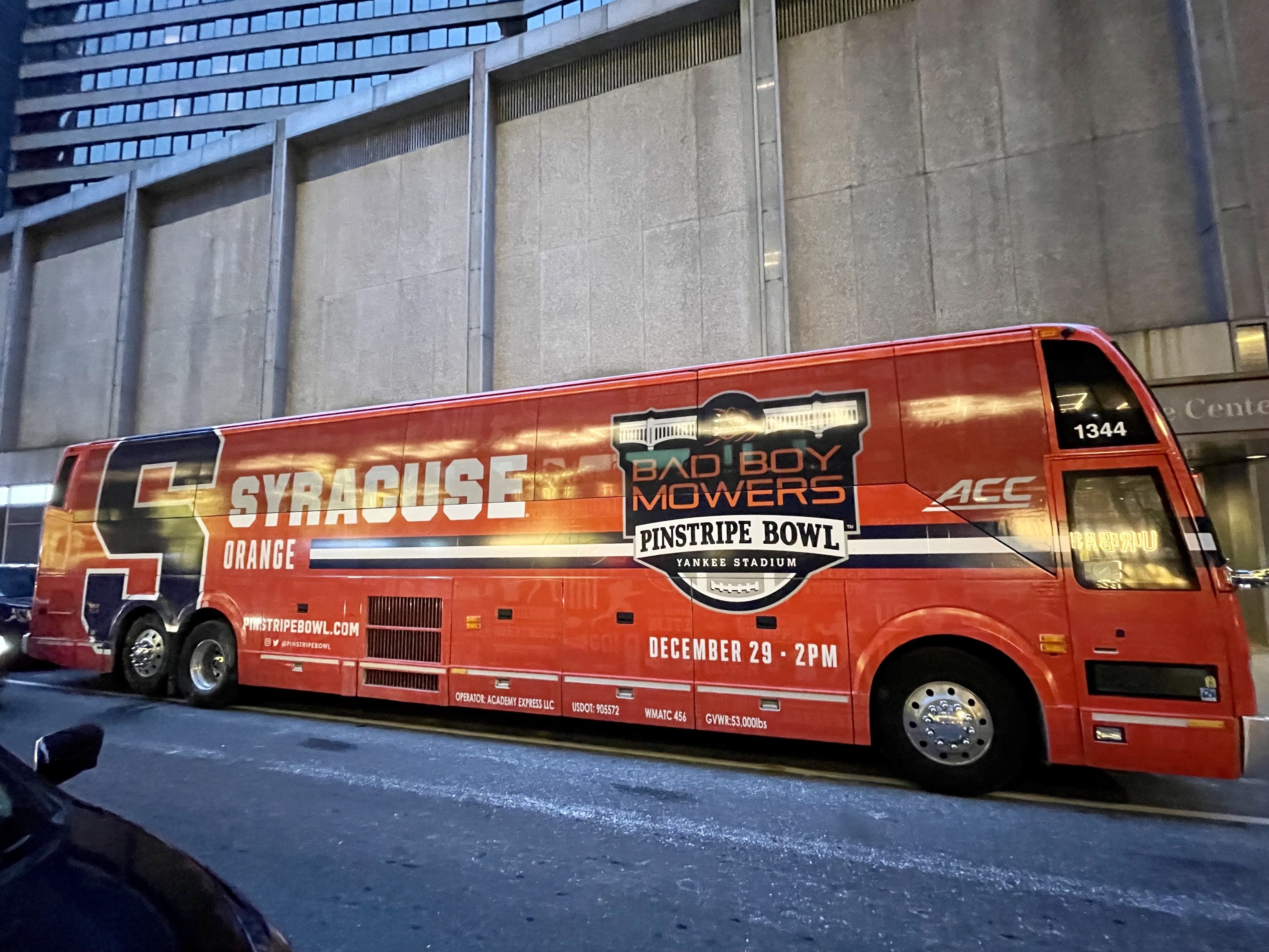 SyracuseFootballInNYC-2022.jpg