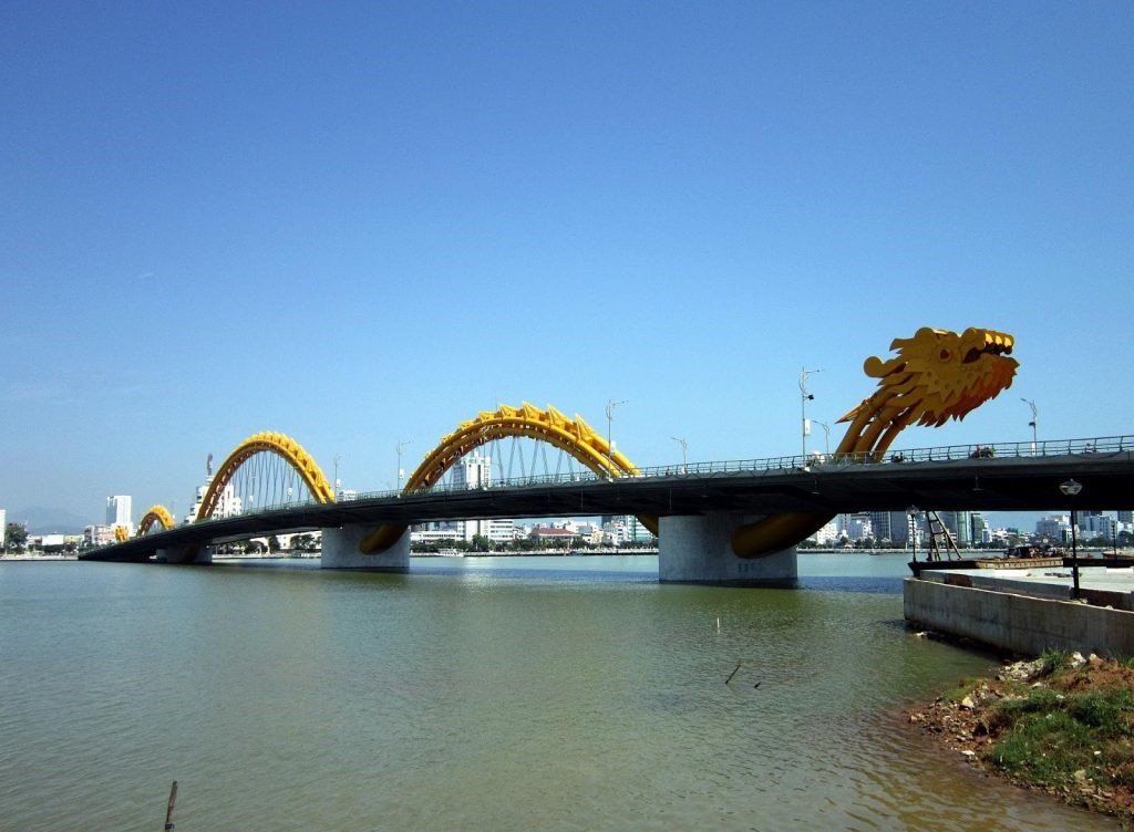 Dragon Bridge.jpg