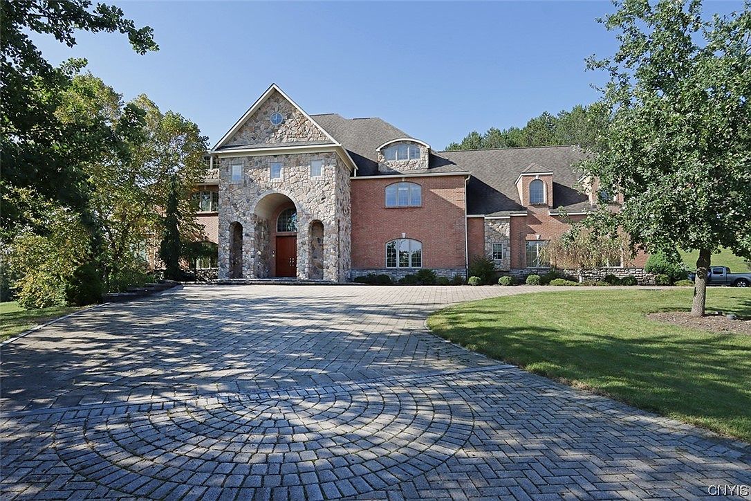 www.zillow.com