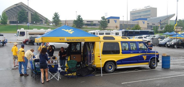 shaggin_wagon_001.jpg