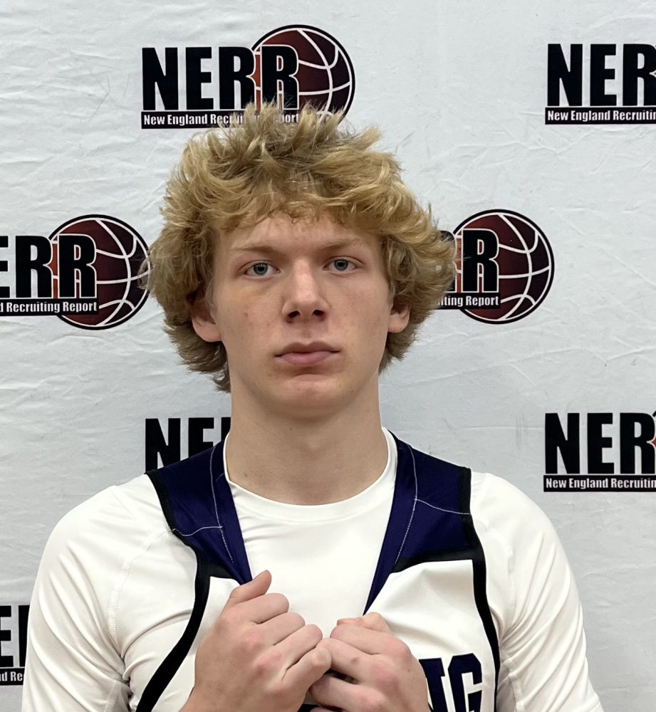 newenglandrecruitingreport.com