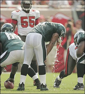 mcnabb+vomit.jpg