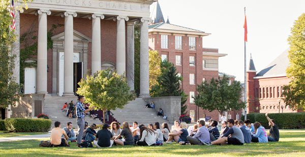 quad_600x310px.jpg