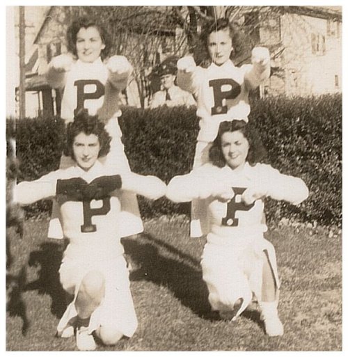 1940_cheerleaders.jpg