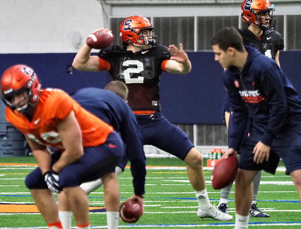 C8AlIJRW4AAOwQX.jpg:large