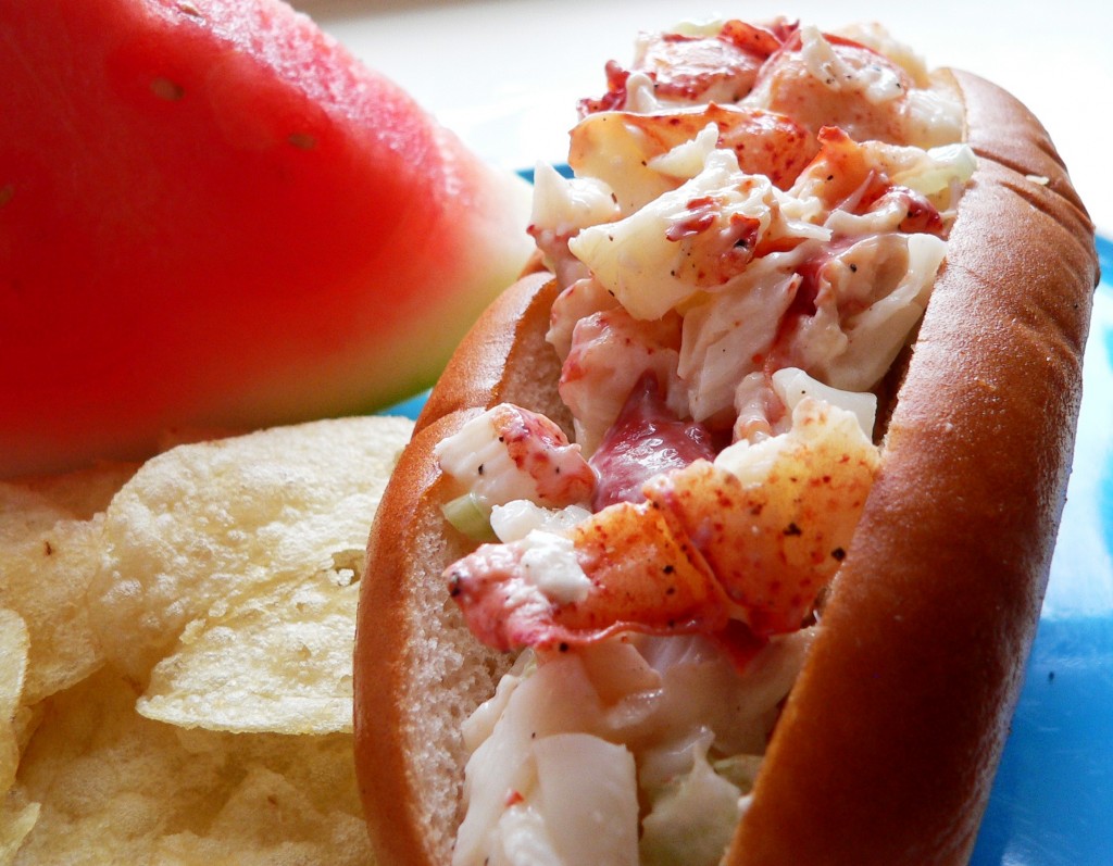 lobster-roll-2-1024x797.jpg