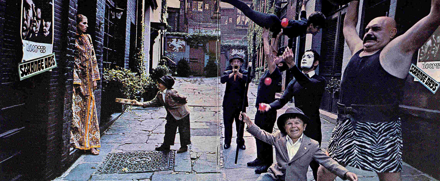 The_Doors_-_Strange_Days-Front-wide-600.jpg
