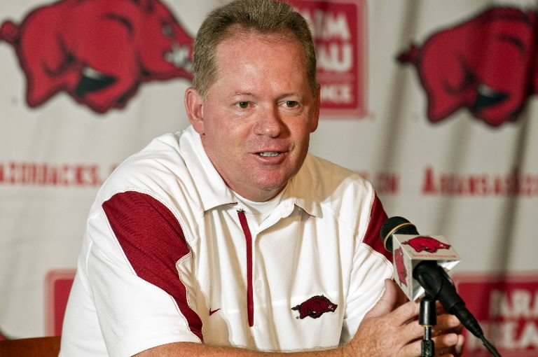 bobby-petrino.jpg