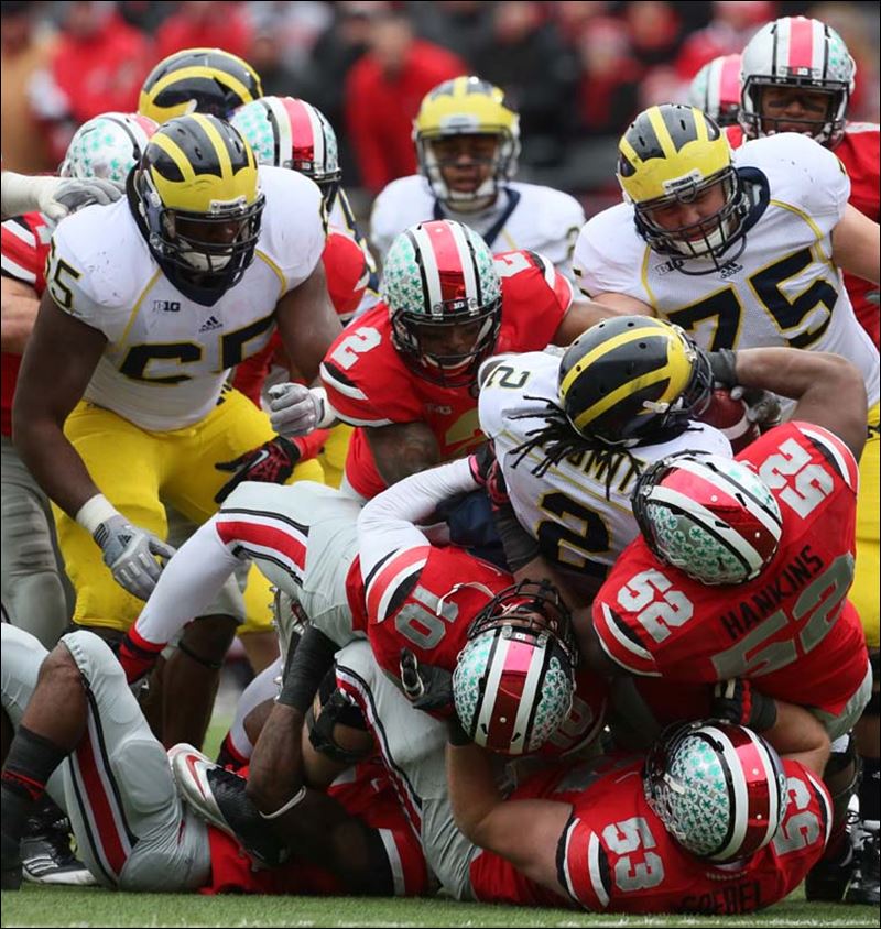 Ohio-State-beats-Michigan-Rod-Smith.jpg