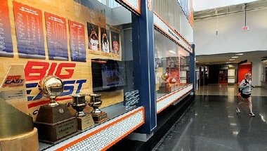 10017135-large.jpg
