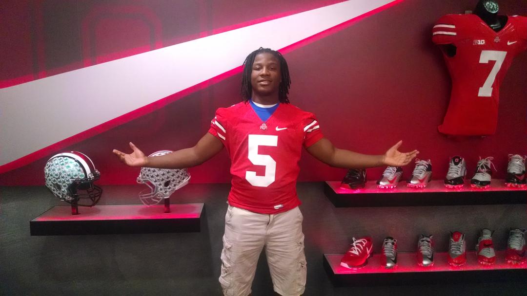 B6Us9ZtCYAAO3IU.jpg:large