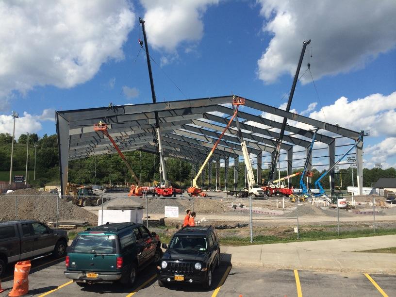 BwsSwqjIAAI1X6j.jpg:large