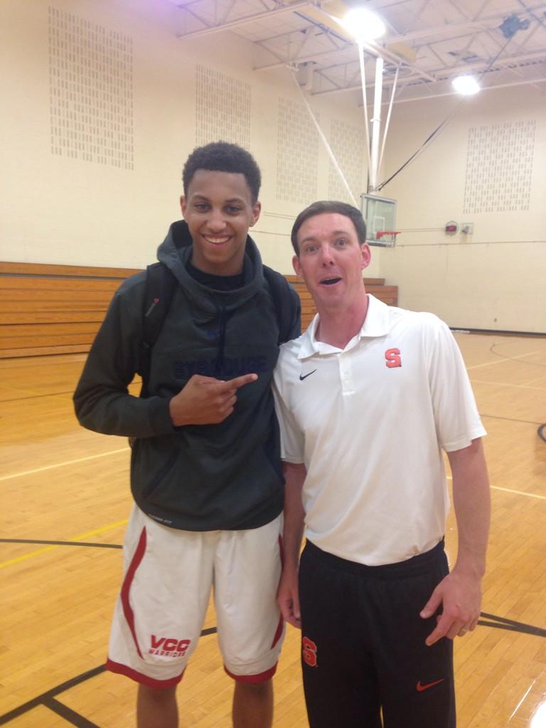 BxNwxzzIQAEflT2.jpg:large