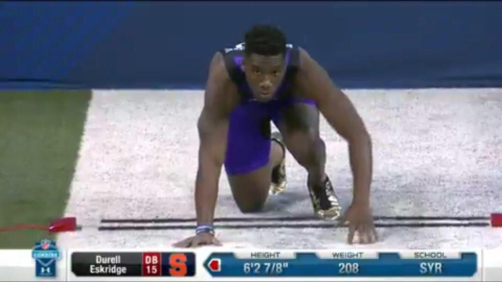 B-iYJbfCAAAIMCO.jpg:large