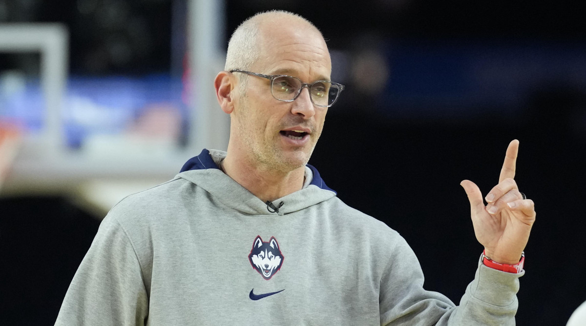 dan-hurley.jpg