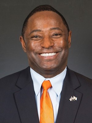 Dino Babers