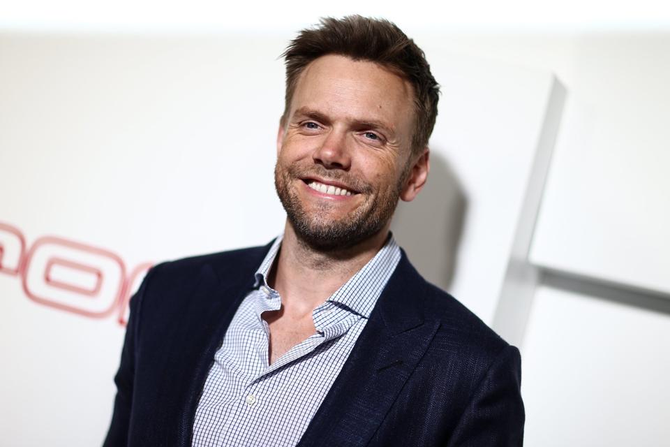 joel-mchale-c61d21807588054c.jpg