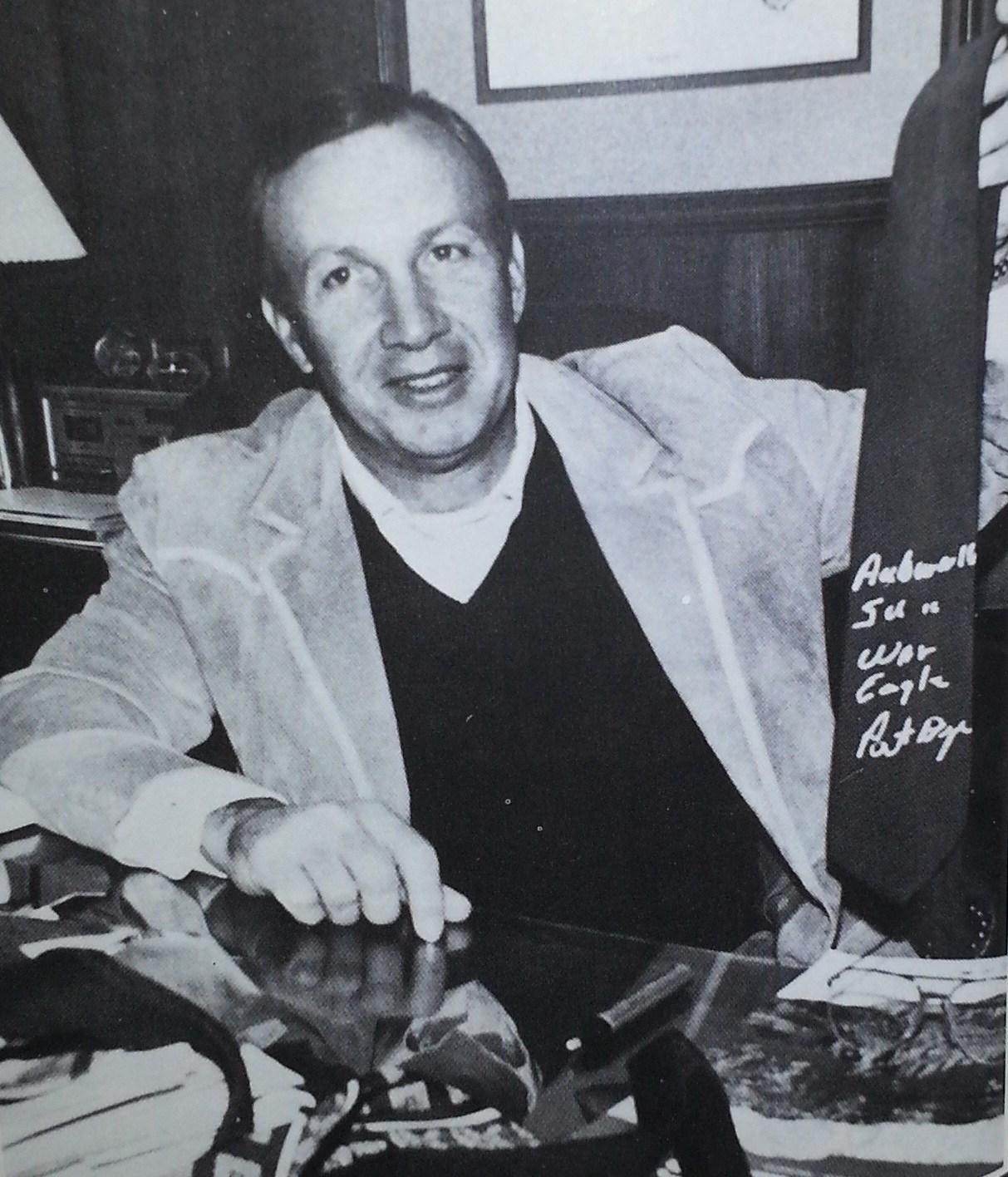 Pat-Dye-Syracuse-ties.jpg