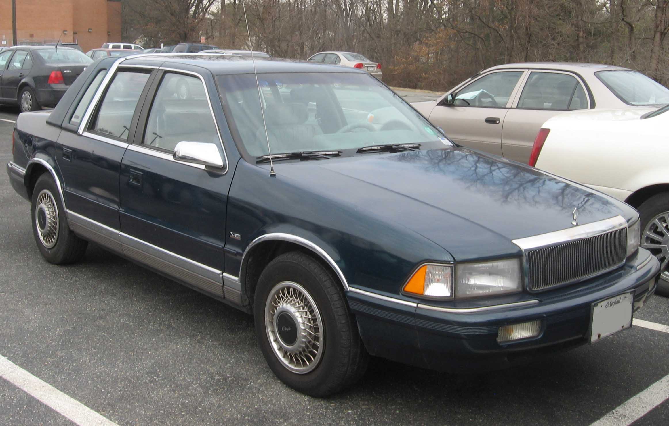 Chrysler_LeBaron_sedan.jpg