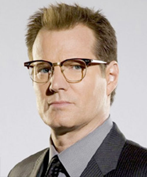 Noah-Bennett-Heroes-NBC-Coleman-Horn-rimmed-glasses.jpg