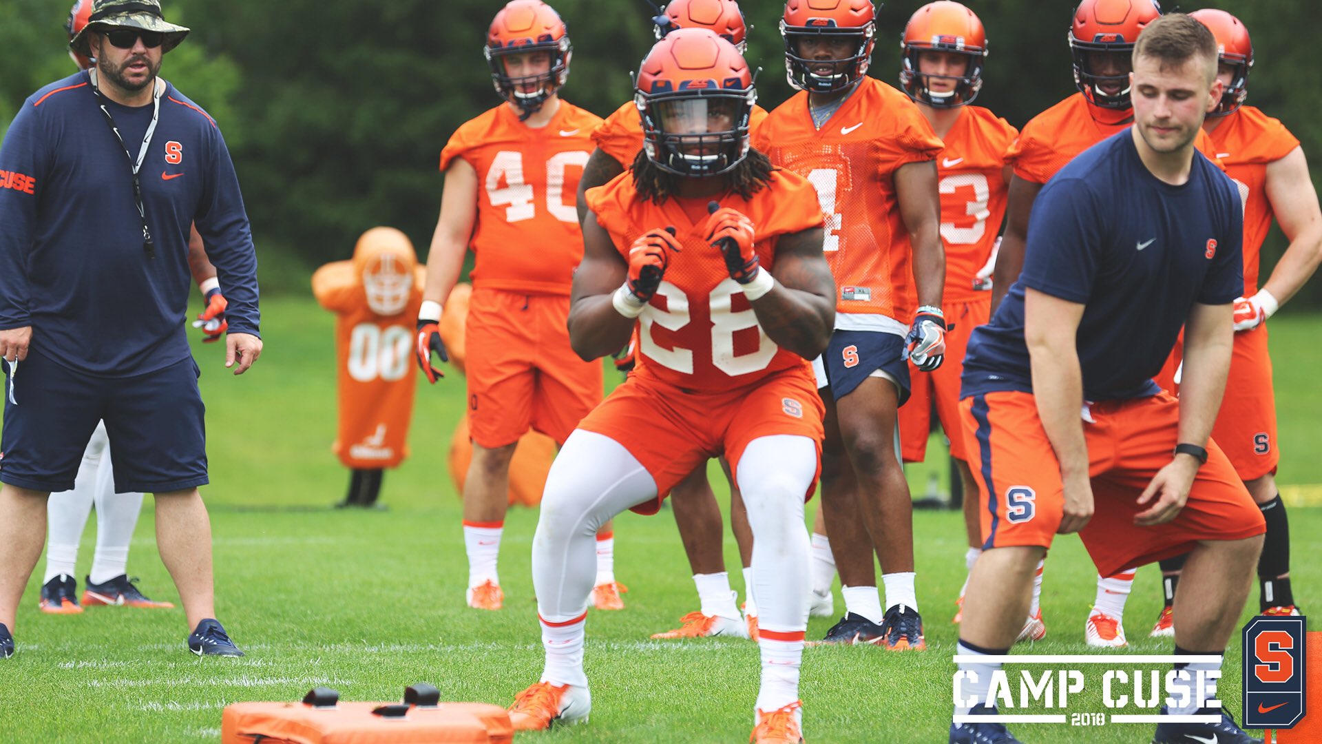 DjnMcBgVsAALJgA.jpg:large