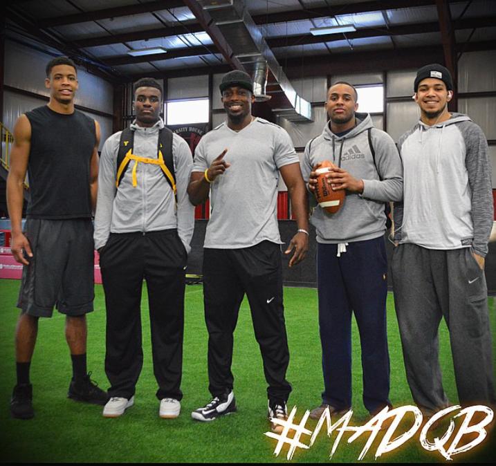 B_p8RHUUsAEDdNv.jpg:large