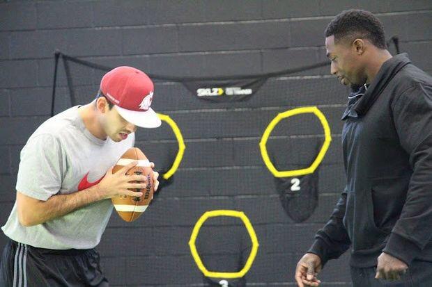 B4rQYzUIMAAWsBg.jpg:large