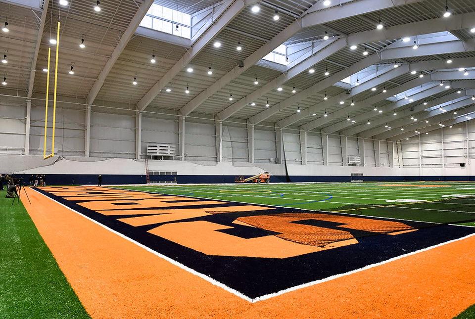 B5Lz1voIUAIvq9N.jpg:large