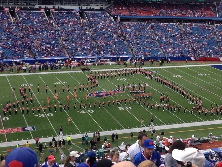 BxhIgDmCMAAgJyO.jpg:large