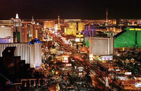 las_vegas_strip_night.jpg