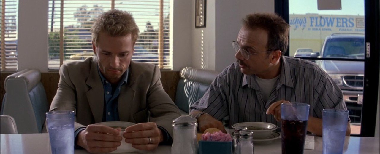 Memento-Movie-Explained-Teddy.jpg