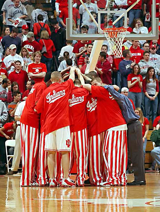 640px-Indiana-Hoosier-Huddle.jpg