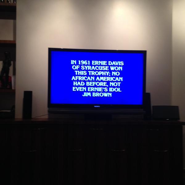 B5BFoD2IgAE1z0-.jpg:large