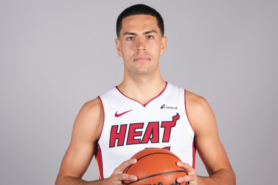 www.hoopsrumors.com