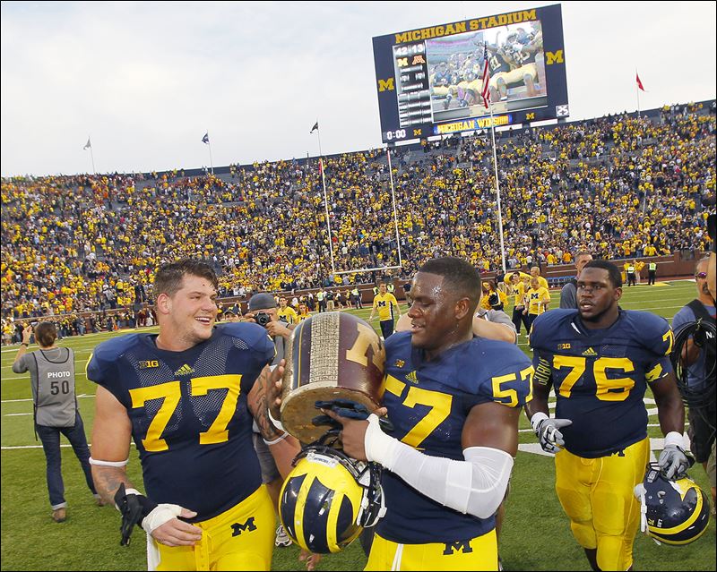 s4lewan.jpg