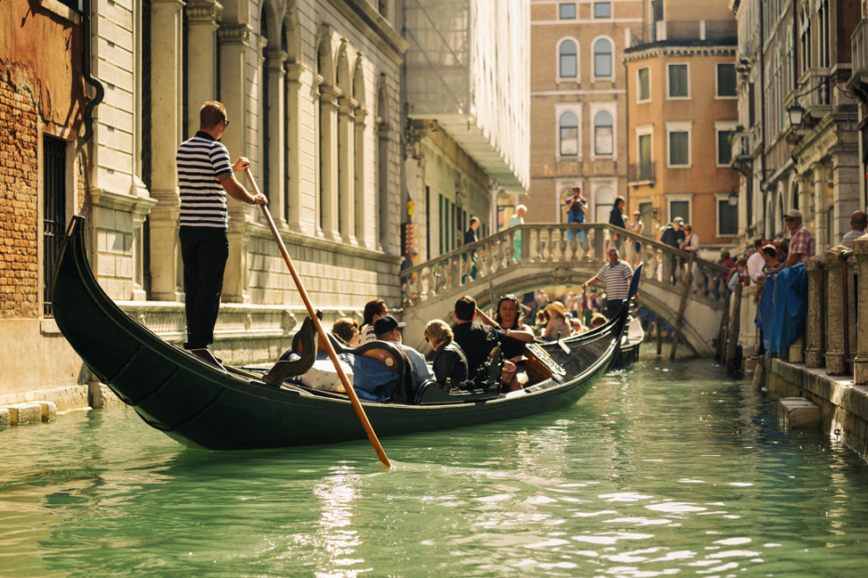 Venice-Gondola-Ride.jpg