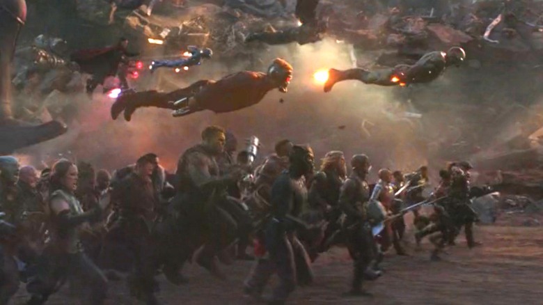 star-lord-is-able-to-fly-with-just-two-small-blasts-1641929679.jpg