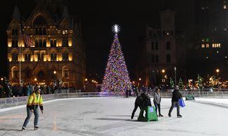 Syracuse Christmas Tree lighting on Clinton Square