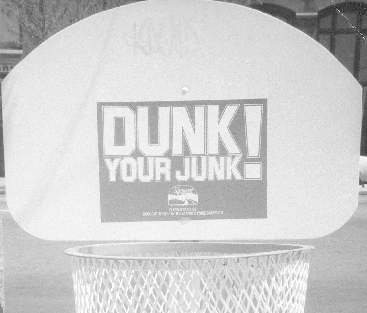 dunk-your-junk-3jpg-986032a28d095e1f.jpg